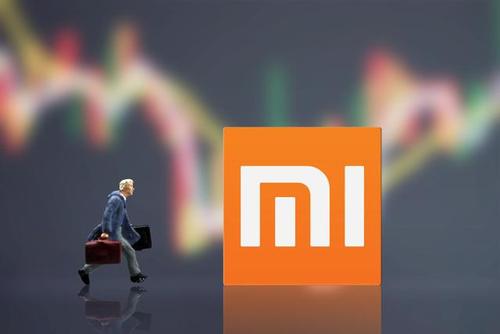 256G版小米10已降至3779，与苹果11比较，谁更值得买