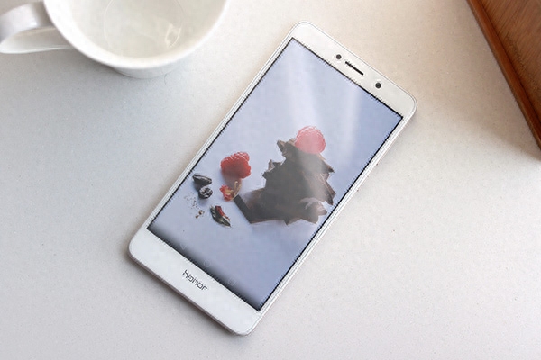 荣耀畅玩6X:999元最强双摄,曾长期缺货如今998元回归