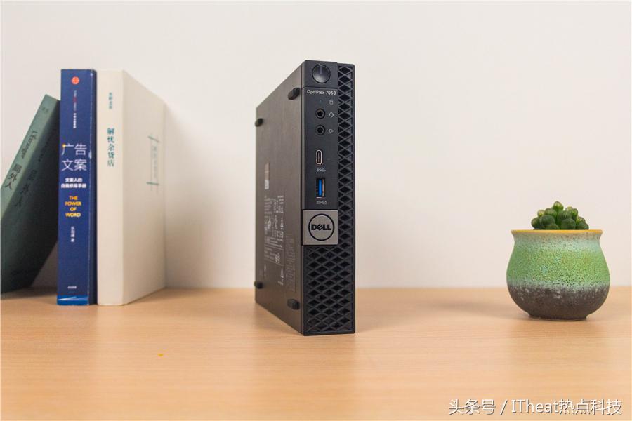 两个手机大小的台式PC：戴尔OptiPlex 7050微型机测评