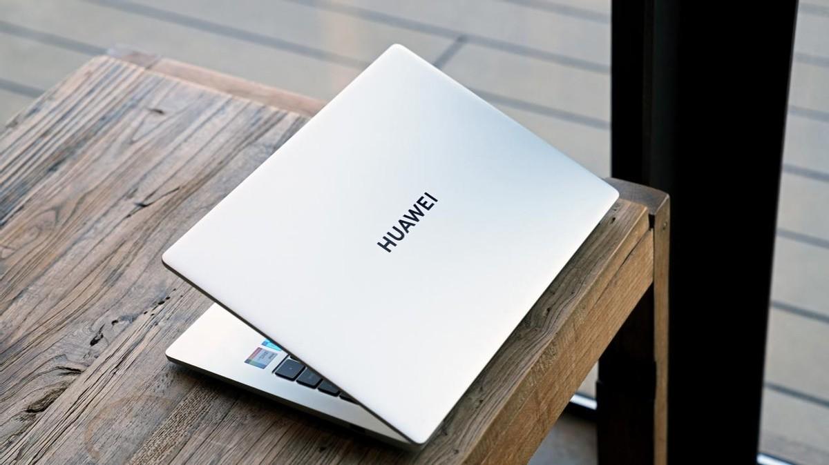 全新一代华为MateBook D 14测评：超联接笔记本，畅联的不只是网络