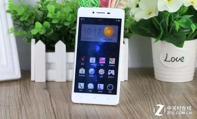 新机上手：金属机身+全局闪拍 OPPO R7抢先评测