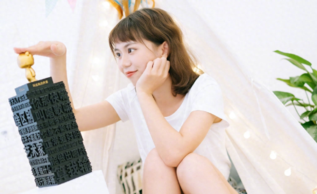 魅族16T将于10月23日发布,大屏娱乐旗舰