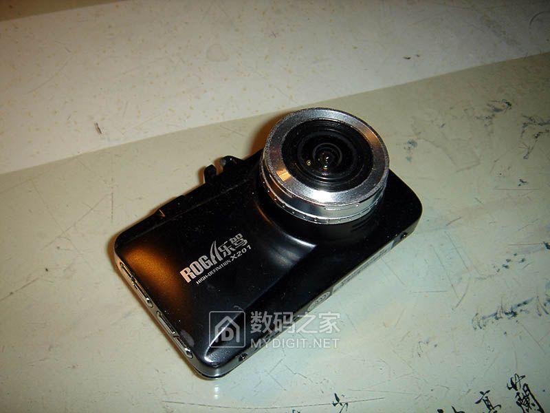 多动手才能少花钱！拆解乐驾行车记录仪X201，修复不断重启故障