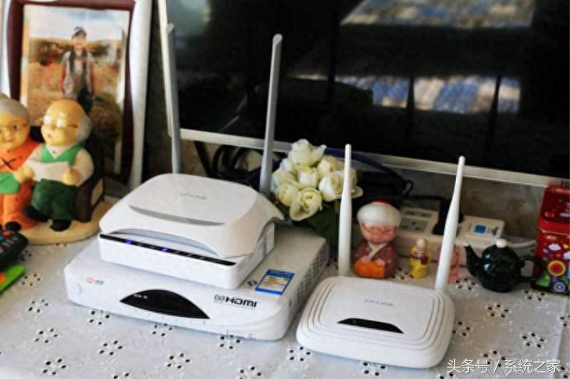 路由器穿墙稳定哪家强?四款当红对比