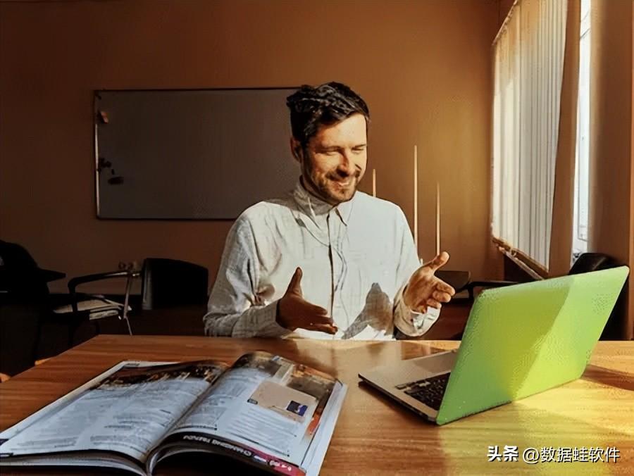电脑文件夹怎么设置密码？这2个方法一看就会