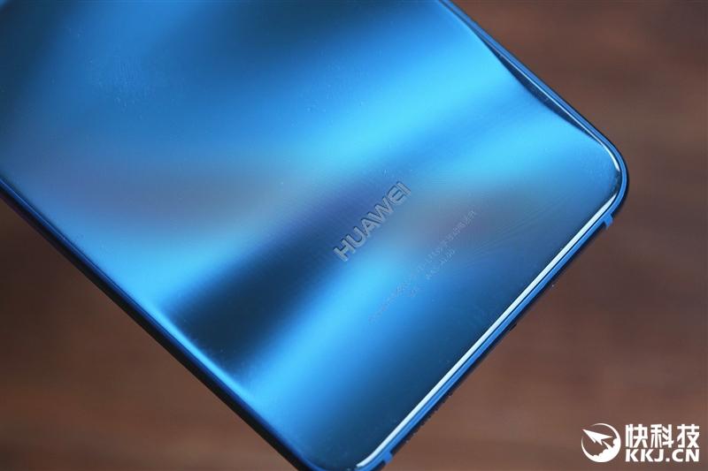 颜值惊艳堪比高端旗舰 HUAWEI nova 青春版评测