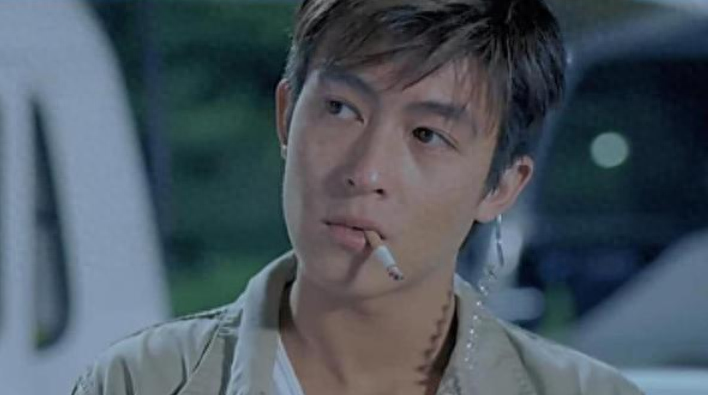 1400张照片，毁了张柏芝陈冠希的电脑维修员，“报应”终于来了？