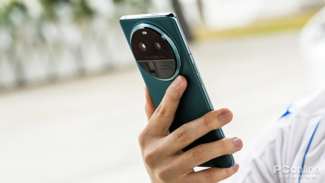 更适合学生的全能型手机，4000预算首选OPPO Find X6