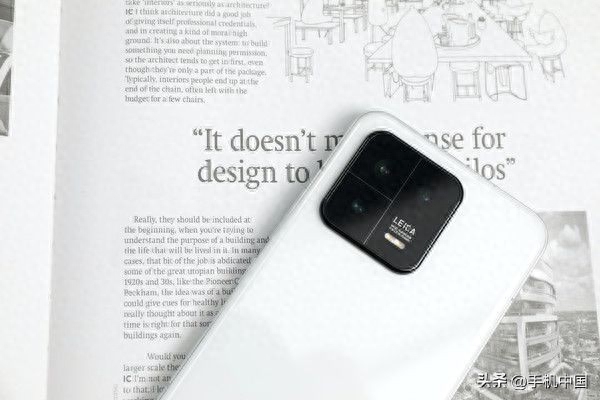 小米13评测：邂逅“美丽”的手机 再次心动的感觉