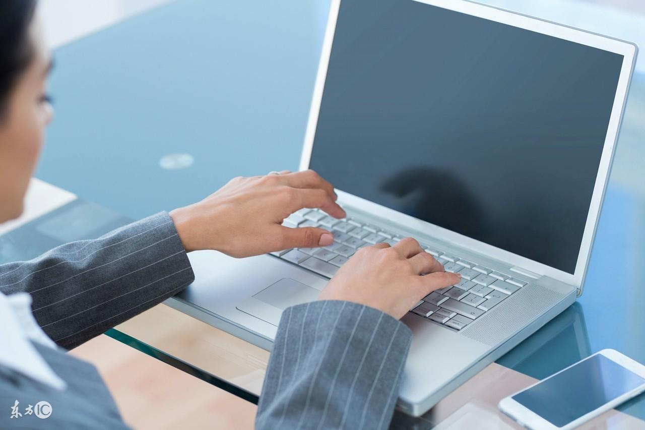 办公软件哪家强？微软office还是金山wps呢？