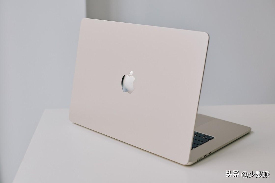 关于 MacBook Air 15 英寸版，本文有你关心的 6 个问题