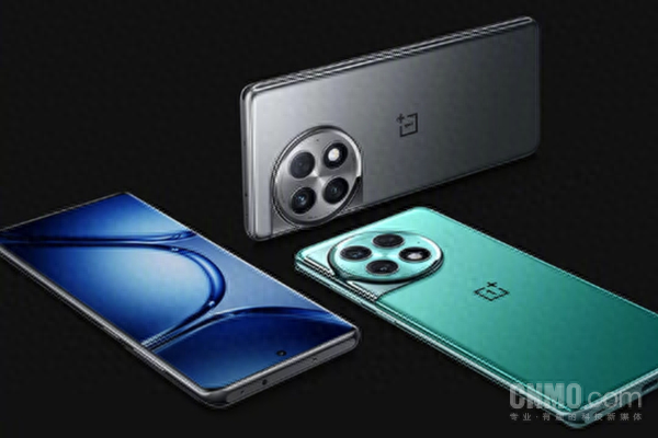 一加Ace 2 Pro太香了！性能、屏幕两手抓 2999元起