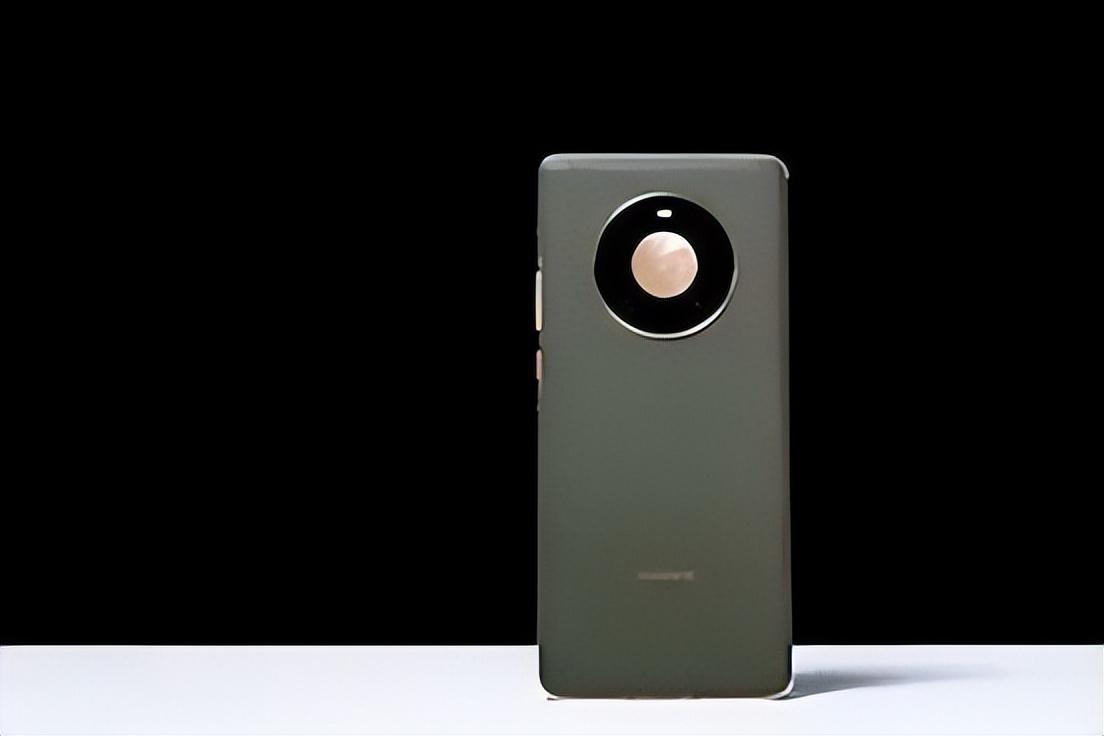 终于知道为何搭载麒麟9000E的Mate40会成为口碑最好的华为手机了