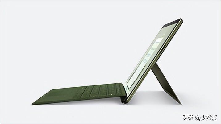 除了贵还有什么?微软 Surface 设备选购指南