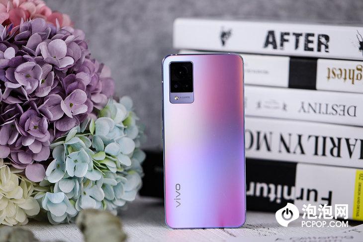 vivo S9评测：时尚轻薄机身，自拍效果真的好