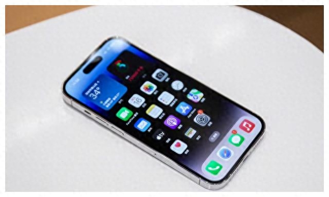 苹果手机别乱选,目前这3款机型口碑好,预算充足可闭眼买