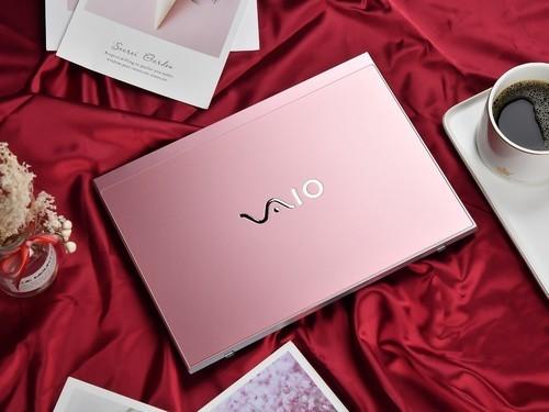 满满少女心！“猛男”粉配色笔记本大盘点