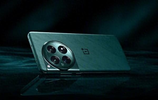 年末换手机怎么说？这四款国产手机绝对让你满意