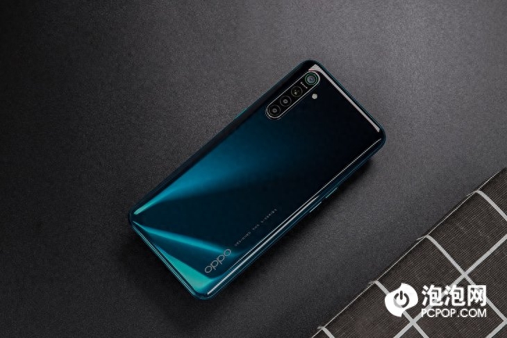 OPPO K5评测:6400万四摄+30W快充,千元机新体验