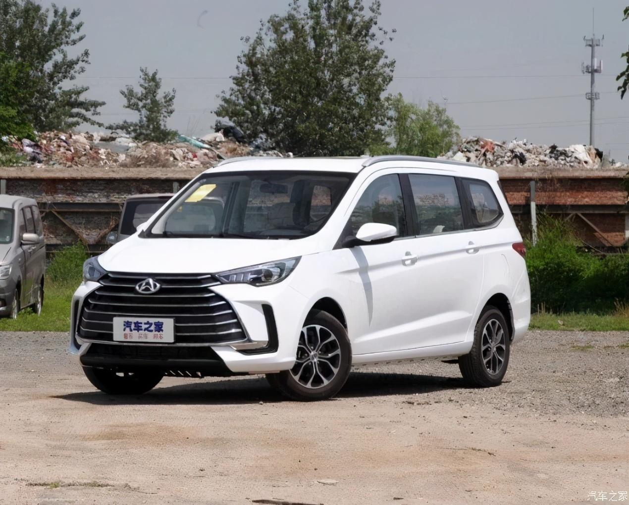 欧尚长行：顶配车型不到7万，电动天窗+倒车影像，宜商宜家好选择