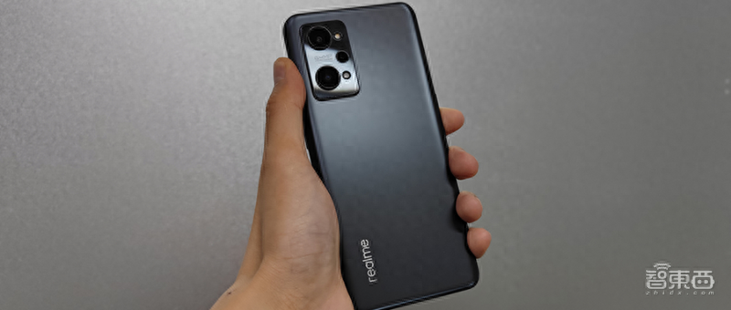 realme GT Neo2深度体验：金刚石散热死磕骁龙870，性能调教略显保守
