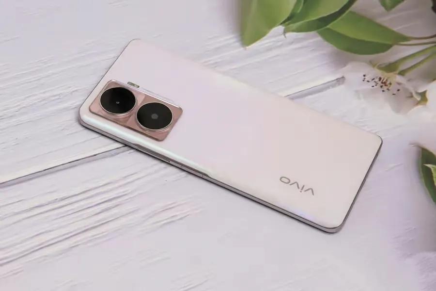 盘点vivo品牌最值得购买的三款手机-乐享极致,优秀专业