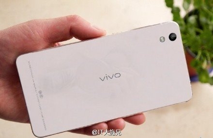 新旗舰vivo Xplay 5S曝光：曲面边框、无敌屏占比