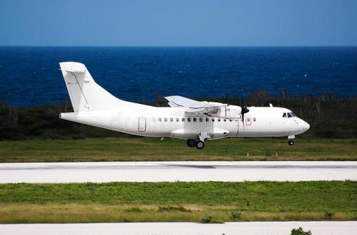 一日一词:高考完形高频词announce的用法