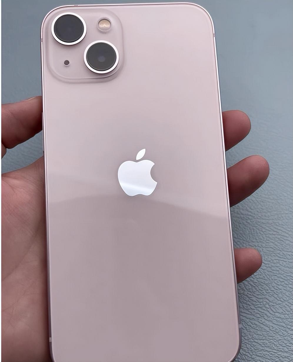 黑解iPhone13将近4000！商家：ICCID解封无望，卖一台少一台