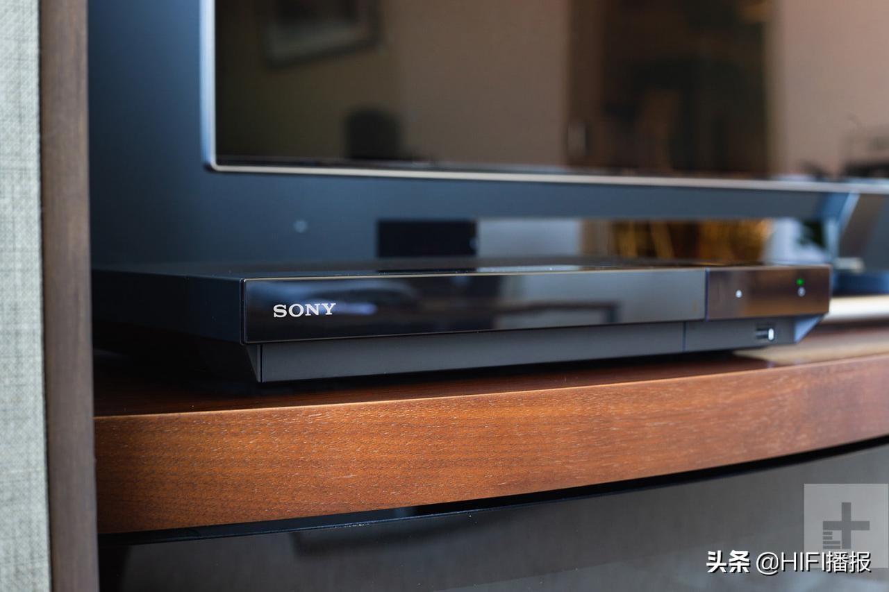 索尼UBP-X700超高清4K/UHD播放机 解析度这么高、质感这么细腻