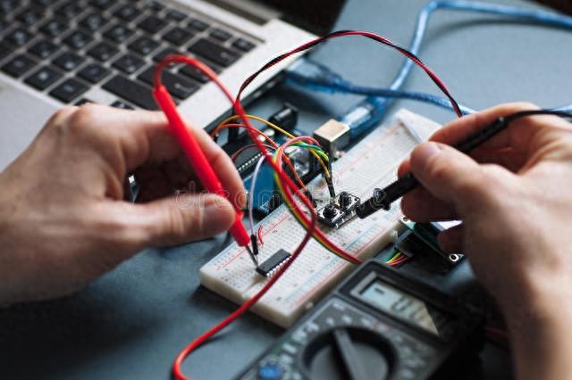 如何解决海信电视遥控器开不了