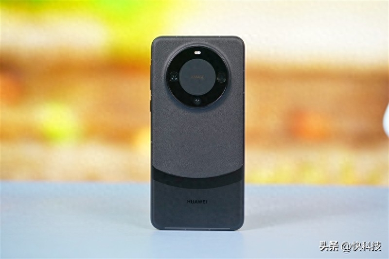 三年等待 造就国产最强超大杯！华为自主旗舰Mate 60 Pro+全面评测