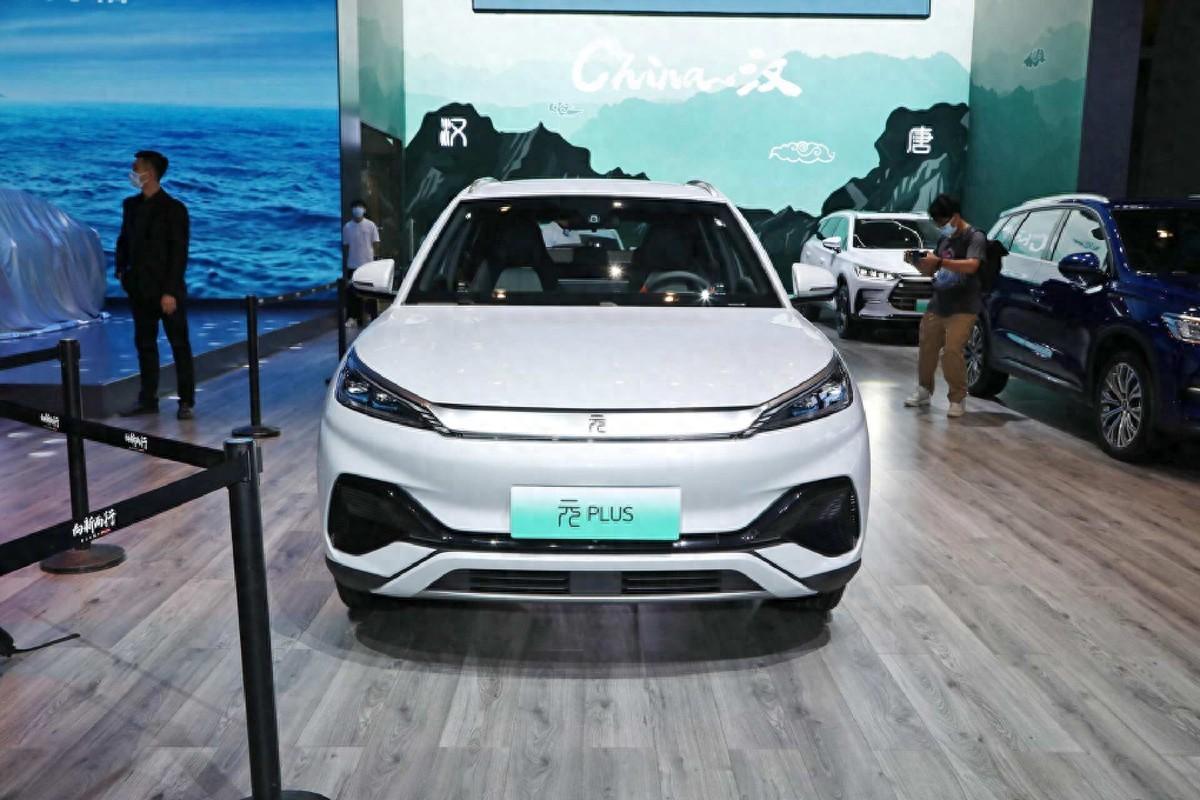 揭秘10月SUV销量榜前十排名，国产车型占据7席，元PLUS夺冠