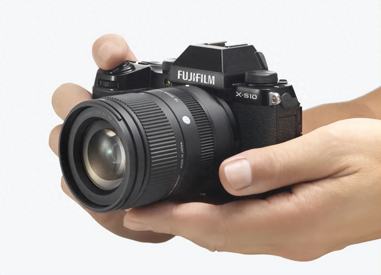 佳能、尼康、索尼以及腾龙再降价!一周相机行情