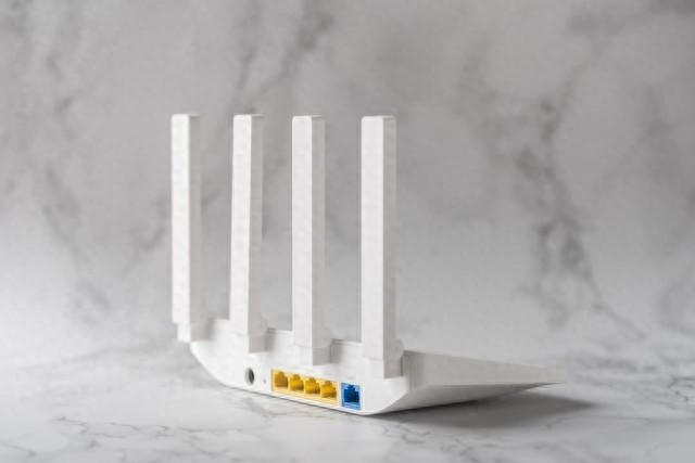 别再找宽带师傅了！路由器按照这样简单设置，网速能快出几倍！