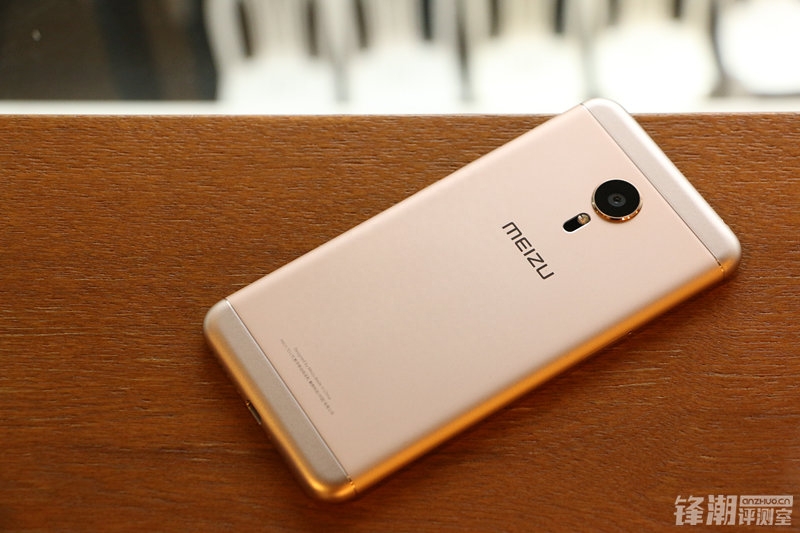 行情:昔日旗舰再跳水 魅族Pro 5清仓价仅1499元