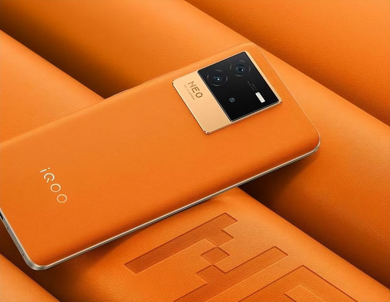 iQOO Neo6首批买家逐渐收货,好评率仅95%,用户差评很真实