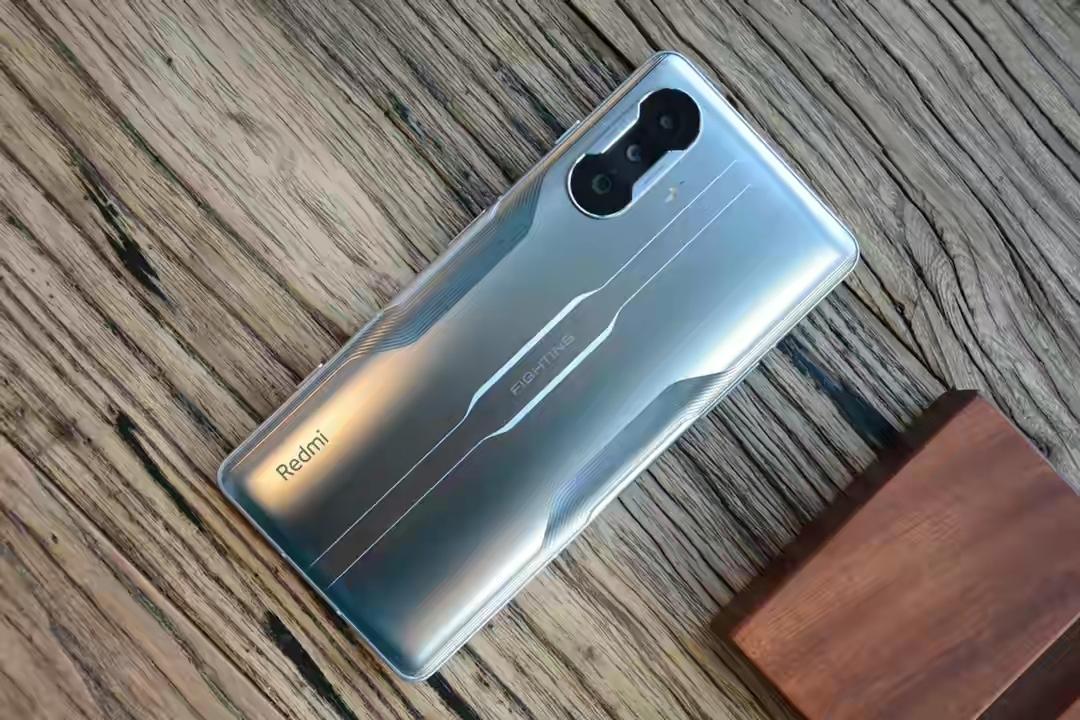 Redmi K40游戏增强版，5065mAh+120Hz，6nm芯片加持，2000出头
