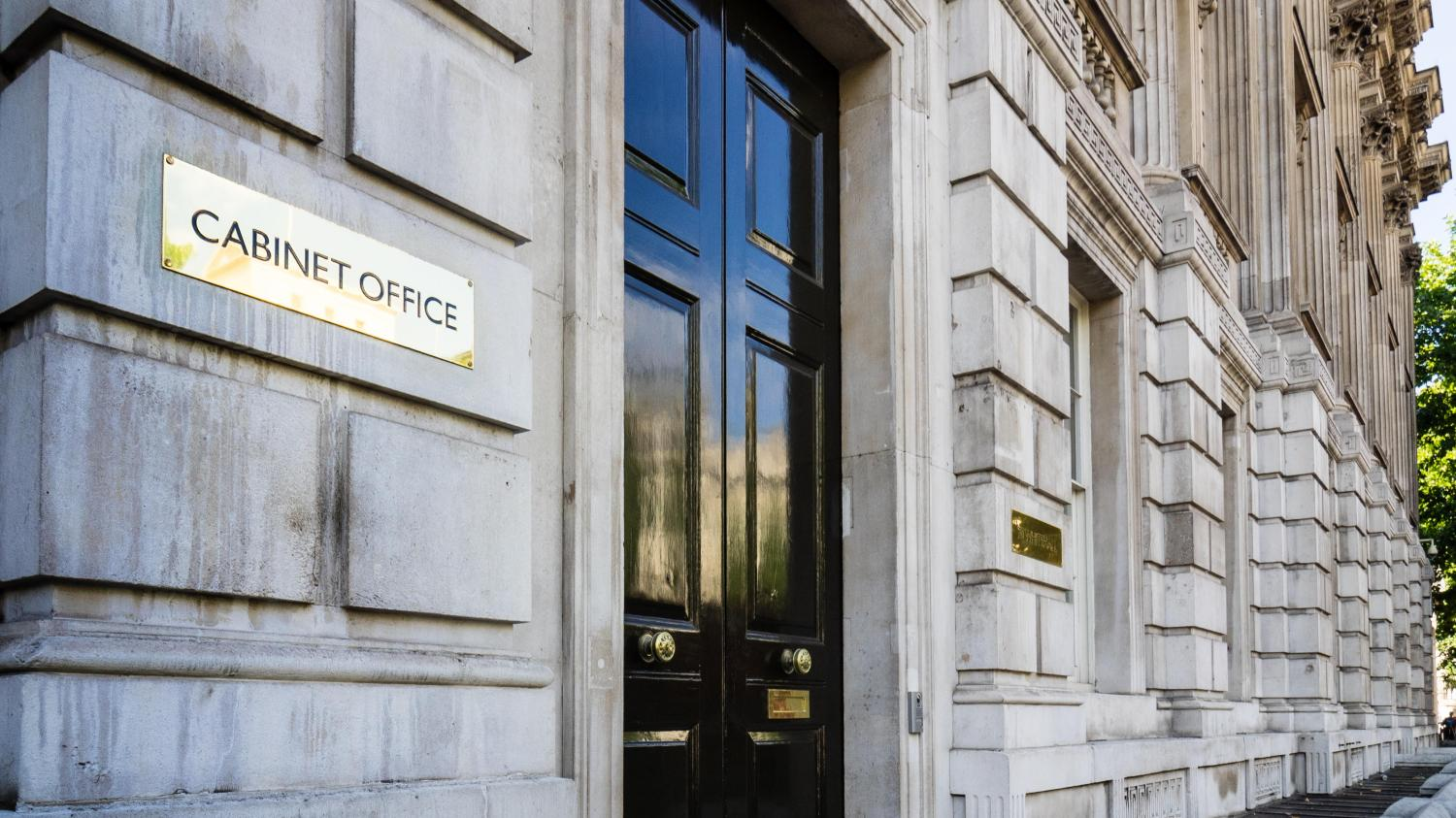 故技重施！英国政府宣称将从政府敏感场所内拆除中国制造监控设备