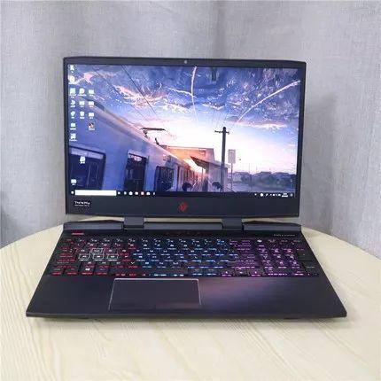 「猪王二手」144Hz电竞屏的GTX1060笔记本，只卖4800？