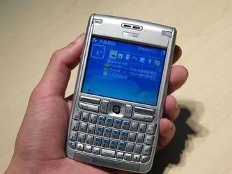 定制版的“E61”：诺基亚E62