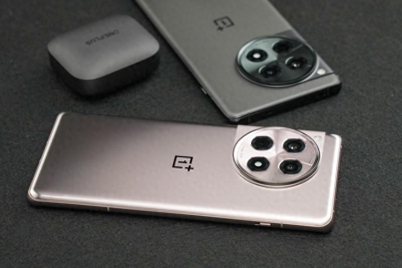 2599元起！性能手机新标杆一加 Ace 3今日正式开售