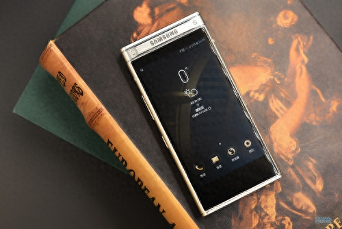 三星W2018评测 最强单摄顶级商务旗舰