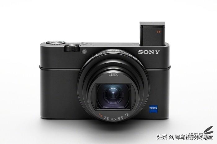 口袋相机Alpha 9 黑卡旗舰RX100 VII正式发布