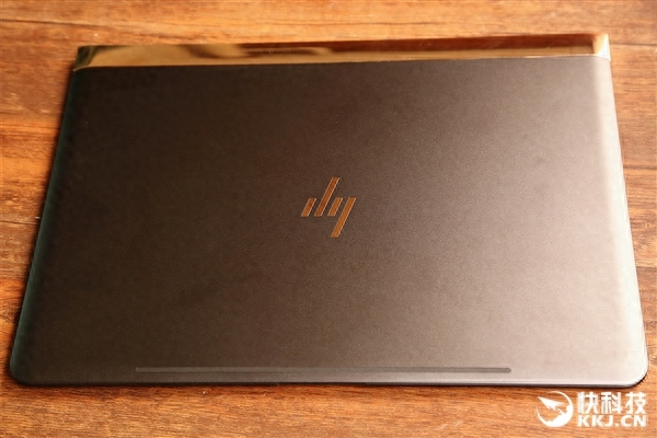 仅10.4毫米!全球最薄笔记本HP Spectre图赏