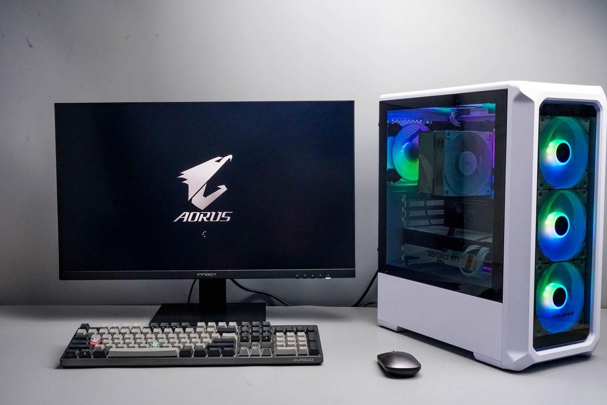 颜值在线,性能可靠。朋友组装的电脑我爱了!附详细装机过程