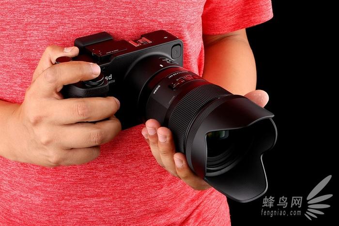 特立独行的无反黑科技 适马sd Quattro试用