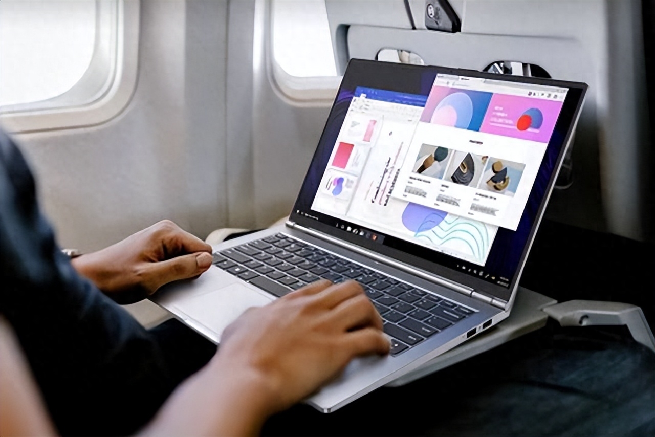 机械革命笔记本4599元新配置:酷睿i7满血版、2.8K屏,值得买吗?