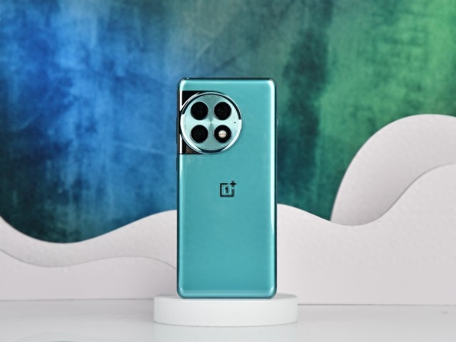 相差400元该选谁？Redmi K60至尊版/一加 Ace2 Pro横评