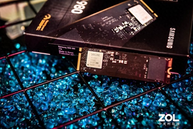必买:100-500块的入门级固态硬盘 你最pick谁?